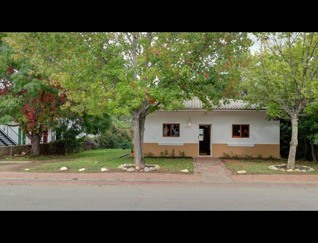 153M² BUILDING FOR SALE IN GREYTON